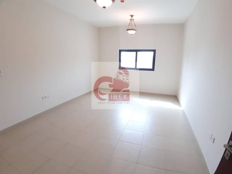 4 Huge 1-Bhk Close To Metro Just in 40k With Balcony In Al Jaddaf