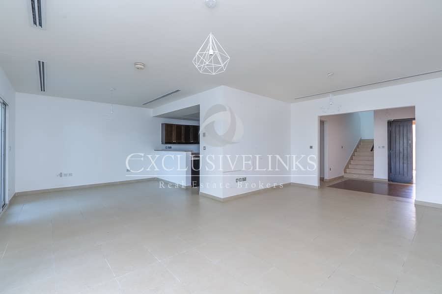 Corner Plot | Single Row | Close to Park Corner Plot | Single Row | Close to Park