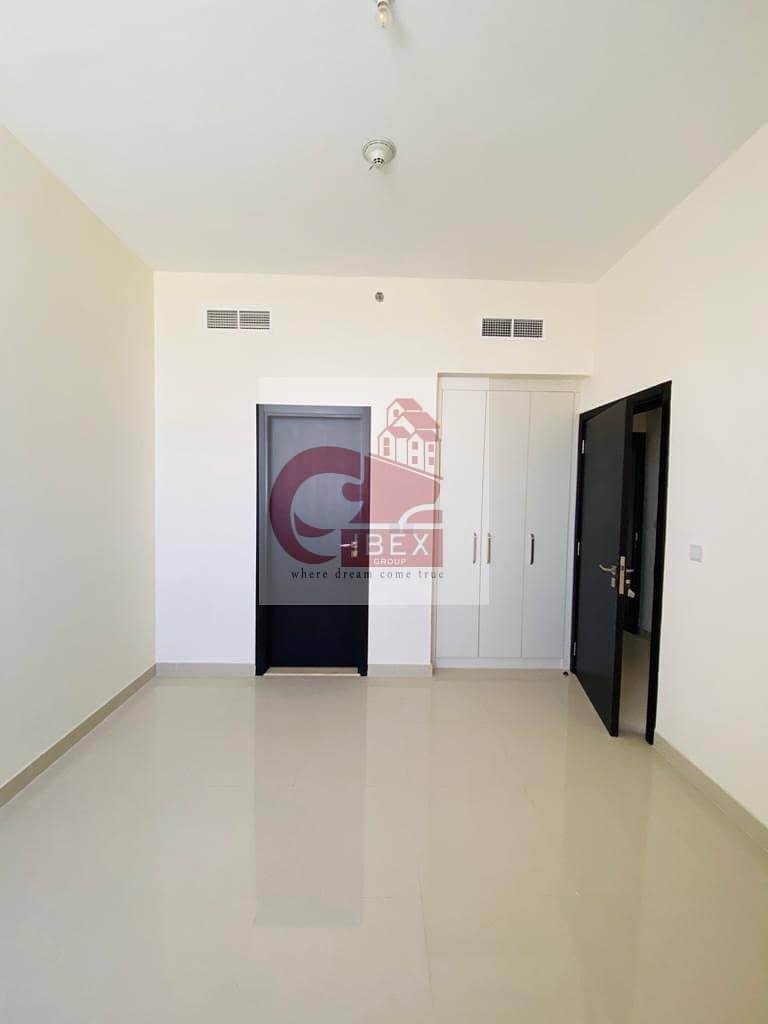 5 1-Month Free|Chiller Free | Brand New | No Comission | 2-Br with All Amenities
