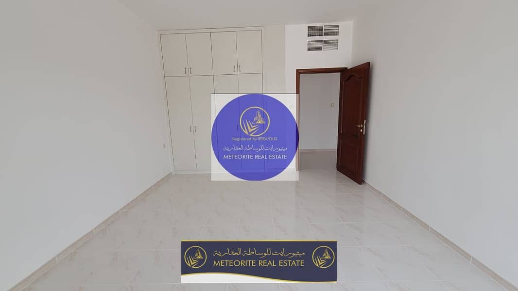 Квартира в Аль Гаруд, 2 cпальни, 65000 AED - 5120416
