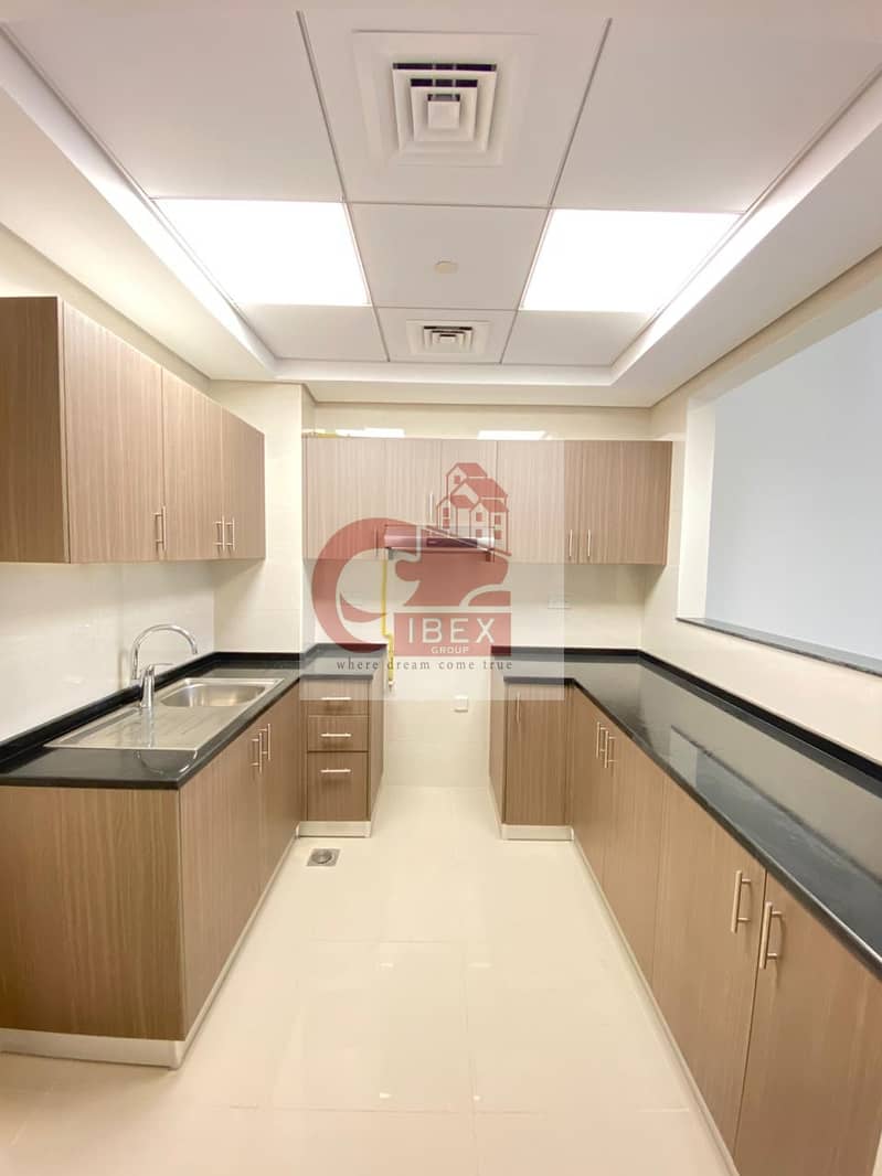 7 60 Days Free / Chiller Free / Brand New 2Bhk With Laundry room+Free All Amenities in Al Jaddaf