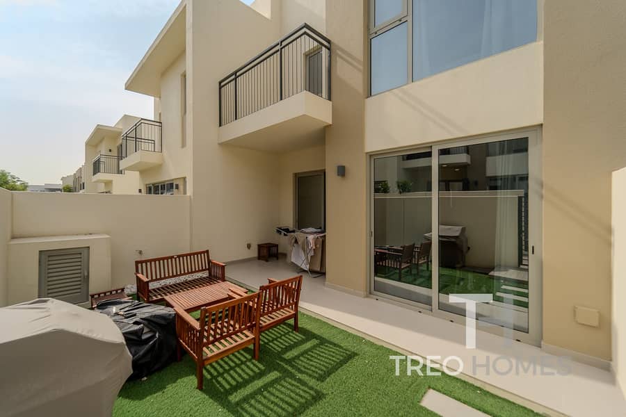 Close to Pool | Modern Open-Plan Living Close to Pool | Modern Open-Plan Living