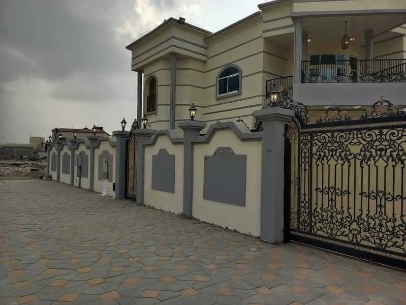 🏠*للإيجار فيلا فاخرة جديدة بمساحة كبيرة في الجرف 2 بسعر مميز*
🏠 سامي فرنشد
🏠للإيجار فيلا في منطقة عجمان
🏠5 غرف نوم ماستر
🏠2 صالات ومجلس
و 2 مطابخ داخلية وخارجية
🏠غرفة خادمة
🏠غرفة غسيل وغرفة كي
ومخزن
🏠يتوفر اللفت في الفلل حتى السطوح
مع إمكانية 🏠*للإيجار فيلا فاخرة جديدة بمساحة كبيرة في الجرف 2 بسعر مميز*
🏠 سامي فرنشد
🏠للإيجار فيلا في منطقة عجمان
🏠5 غرف نوم ماستر
🏠2 صالات ومجلس
و 2 مطابخ داخلية وخارجية
🏠غرفة خادمة
🏠غرفة غسيل وغرفة كي
ومخزن
🏠يتوفر اللفت في الفلل حتى السطوح
مع إمكانية
