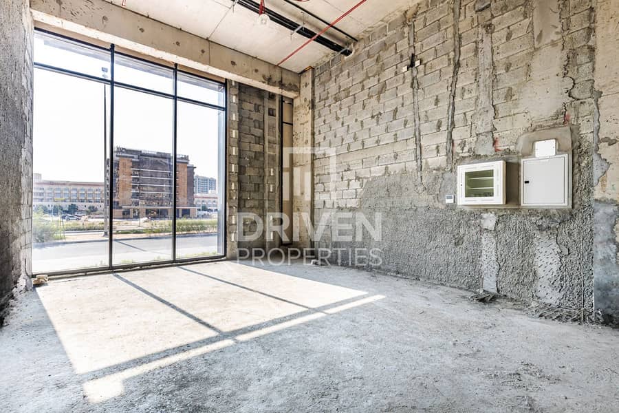 Spacious | 2 Months Free | Seat Out Area Spacious | 2 Months Free | Seat Out Area