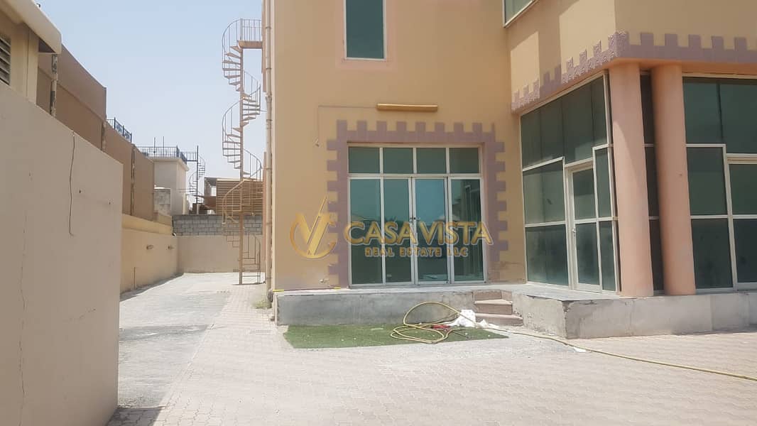 Big Villa | Easy Access | Ideal location Big Villa | Easy Access | Ideal location