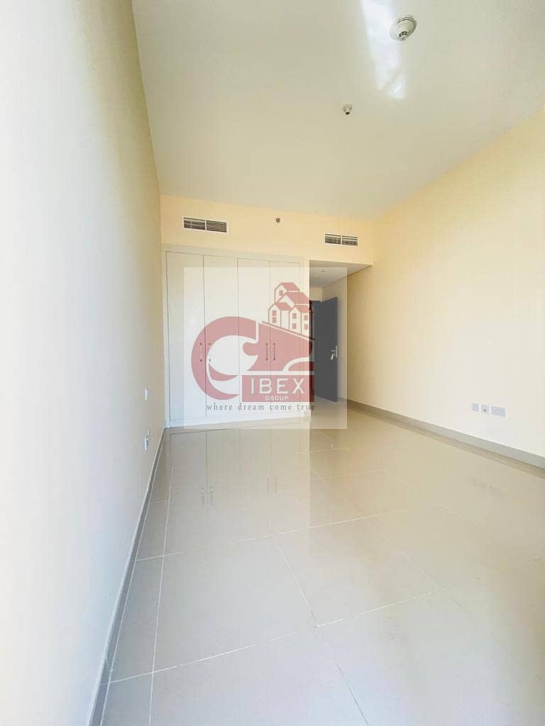 4 New building Chiller free 2bhk both Masters laundry room only 68k