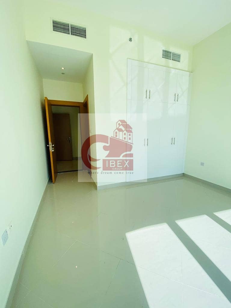 2 Brandnew 2bhk flat both master seprate laundry area all Amenities only 64k jaddaf