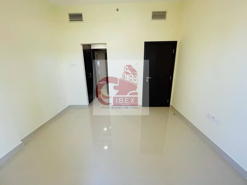 2 Brand New |Nice Finishing  with Balcony 2Bhk in Just 48k