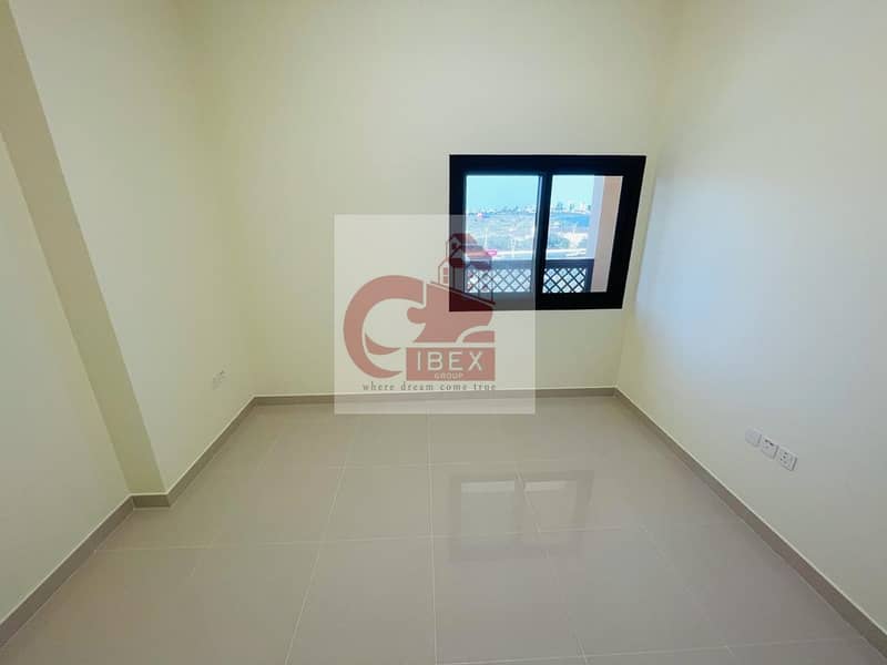 5 Brand New |Nice Finishing  with Balcony 2Bhk in Just 48k
