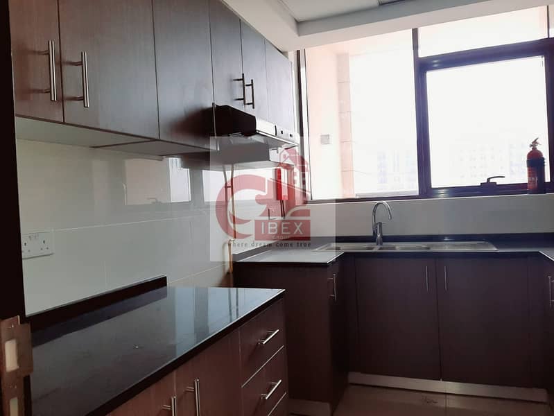 2 2bhk in just 70k with 30day free in al jaddaf dubai