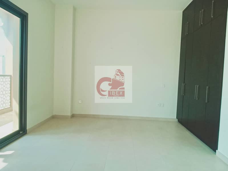 6 Walk able distance to Metro | Spacious 3bhk | just in 85k