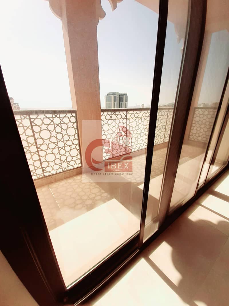 6 Close to metro 3bhk just in 85k with all amenities in al jaddaf