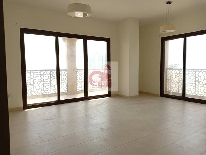 16 30Second METRO 2Bigger Size Balconies All Attached Washroom kids Play area