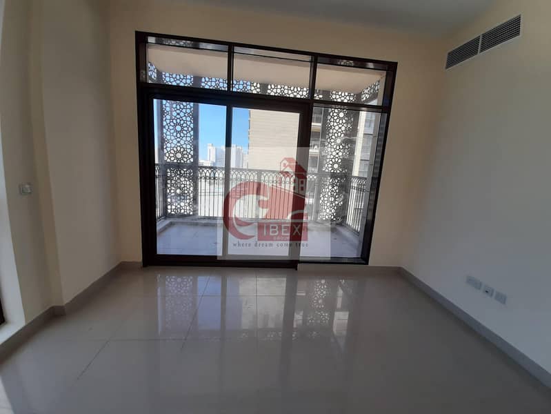 4 Chiller free 2bhk in just 60k with 30day free in al jaddaf dubai