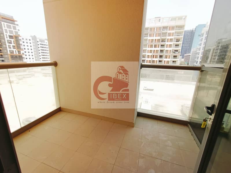 7 30 DAYS FREE BRAND NEW WITH COVERED PARKING WITH SWIMMING POOL GYM NEAR TO METRO STATION