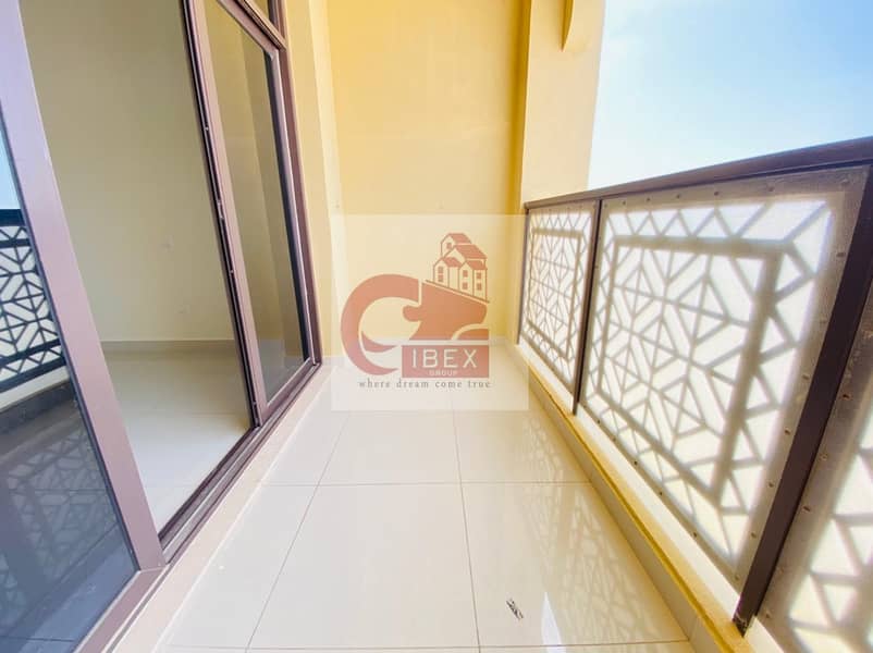 9 One Month Free ! Spacious 2-BHK + Maids Room + Close Kitchen