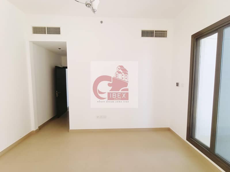 9 Brand New big size terrace 1bhk just 55k behind of sheikh zayed road