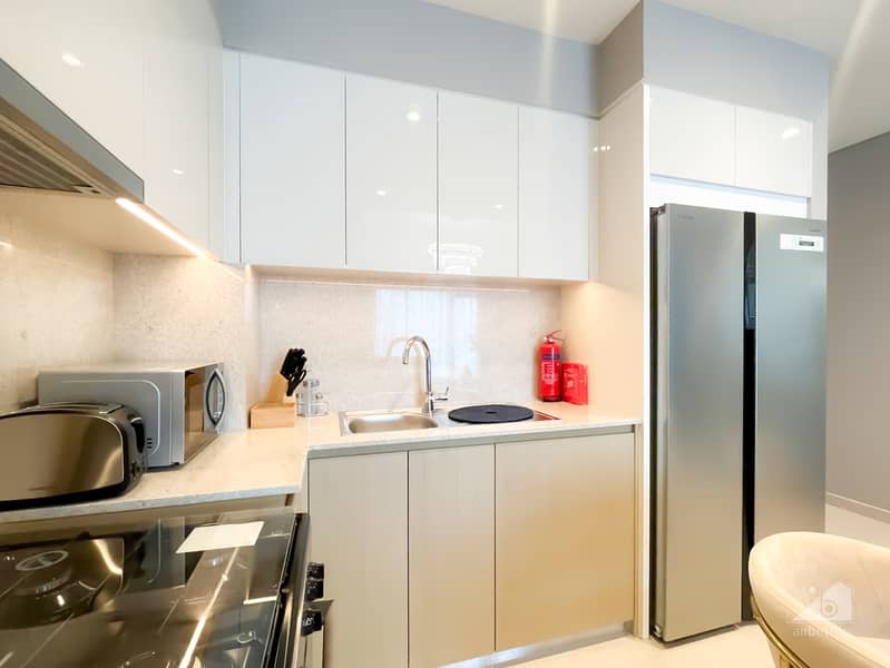 14 Burj Royale Apartment_3405 - kitchen 4. jpg