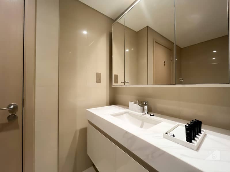 25 Burj Royale Apartment_3405 - Master 9. jpg