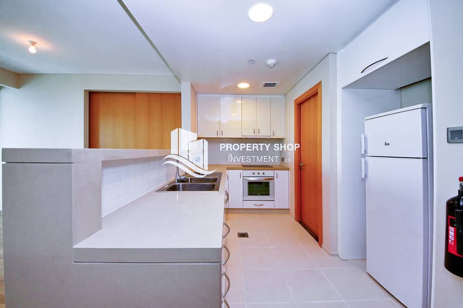 2 1-br-apartment-abu-dhabi-al-raha-beach-al-muneera-al-sana-kitchen-1. JPG