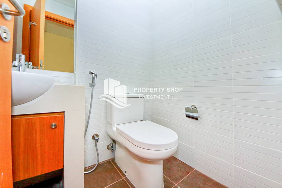 9 1-br-apartment-abu-dhabi-al-raha-beach-al-muneera-al-sana-powder-room. JPG