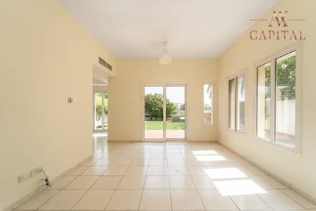 3 Bedroom Villa for Rent in The Springs, Dubai - Amazing Lake View |  1E  | Great Location
