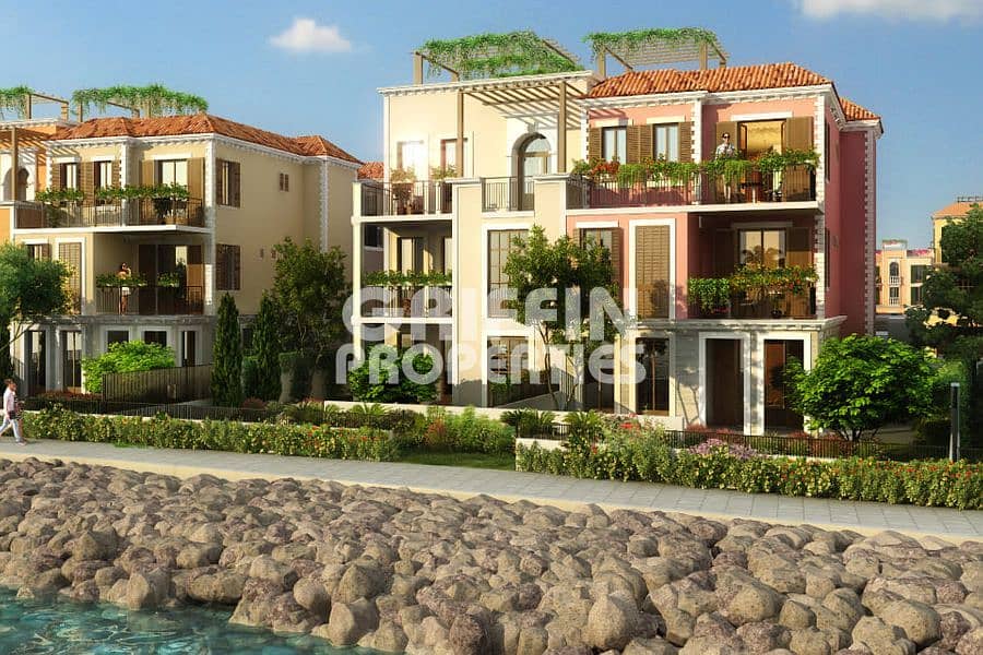 3 Townhouse-Sur_La_Mer-56002-1627370929940. jpg