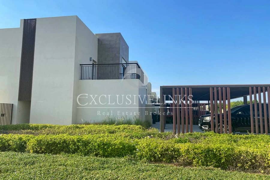 Spacious| Biggest Plot| Private garden