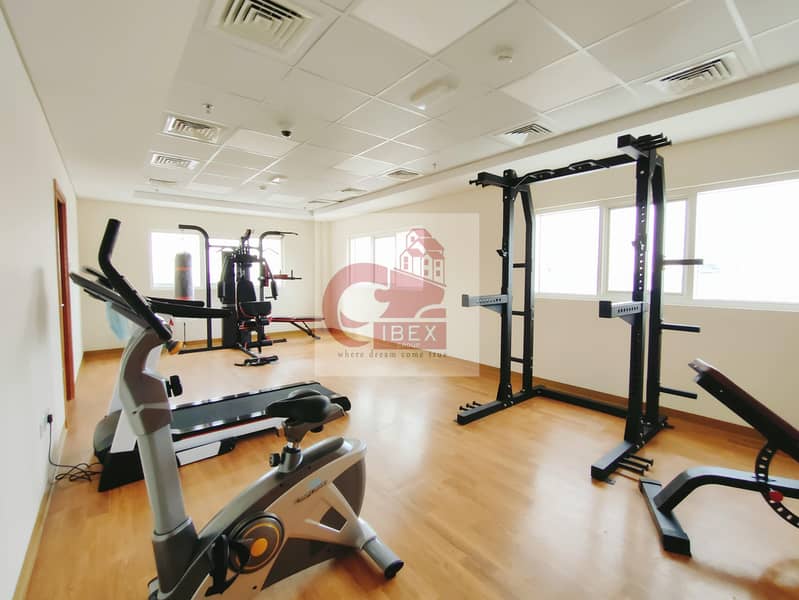 8 Free 1 month ////Brand new //super view//gym //sauna+covered parking//0582318999