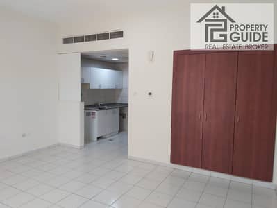 Well maintained- Neat and clean- Ready to move in.