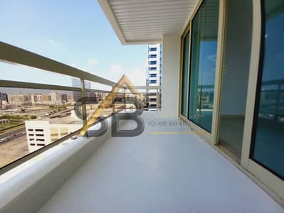 Massive 3 Bedroom Hall Open View Full Facilities For Rent On Sheikh Zayed Rd