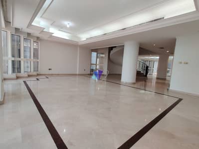 فلیٹ 4 غرف نوم للايجار في منطقة الكورنيش، أبوظبي - IMG_20230926_130557. jpg