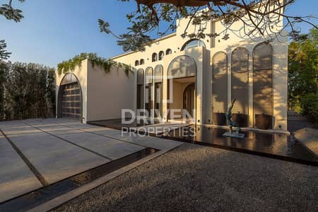 4 Bedroom Villa for Sale in Jumeirah Islands, Dubai - Brand New with Lake View | Extended Plot
