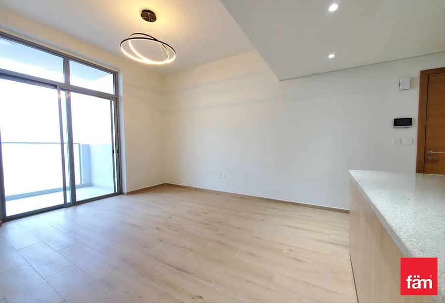 Amazing Unit | Attractive Price | Near Metro Amazing Unit | Attractive Price | Near Metro