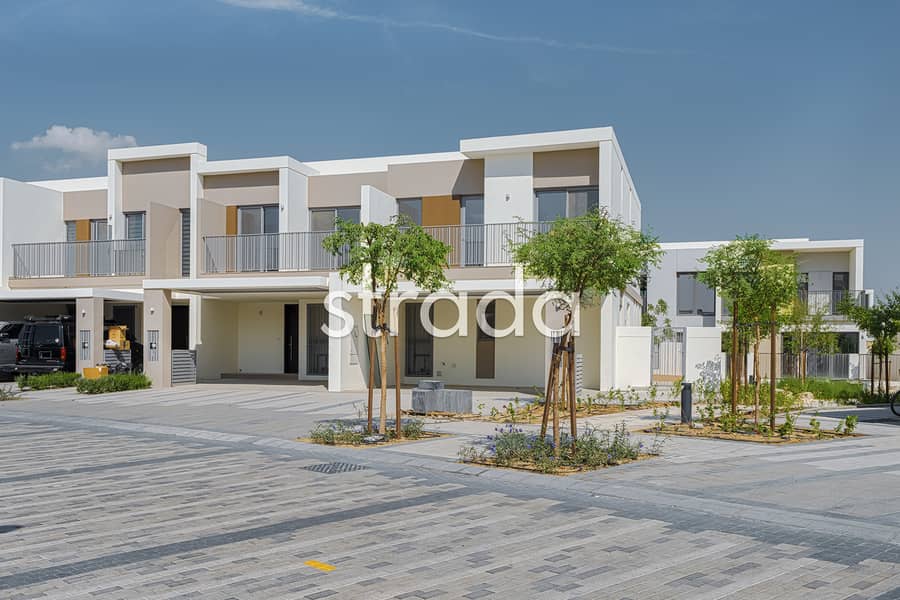 Large Plot | 4 Bedroom | Corner Unit Large Plot | 4 Bedroom | Corner Unit