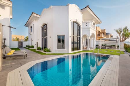 5 Bedroom Villa for Rent in Palm Jumeirah, Dubai - Private Pool