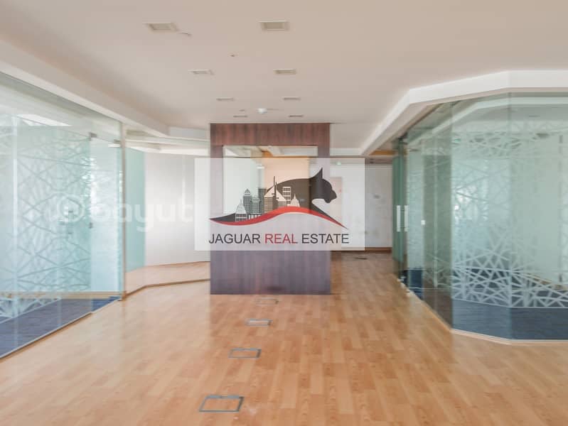 9 Luxury Office on Sheikh Zayed Road 99 AED per sq ft