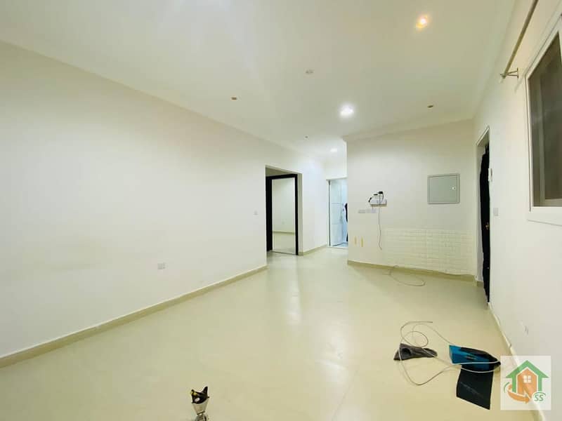 Квартира в Аль Шахама, 2 cпальни, 38000 AED - 5353132