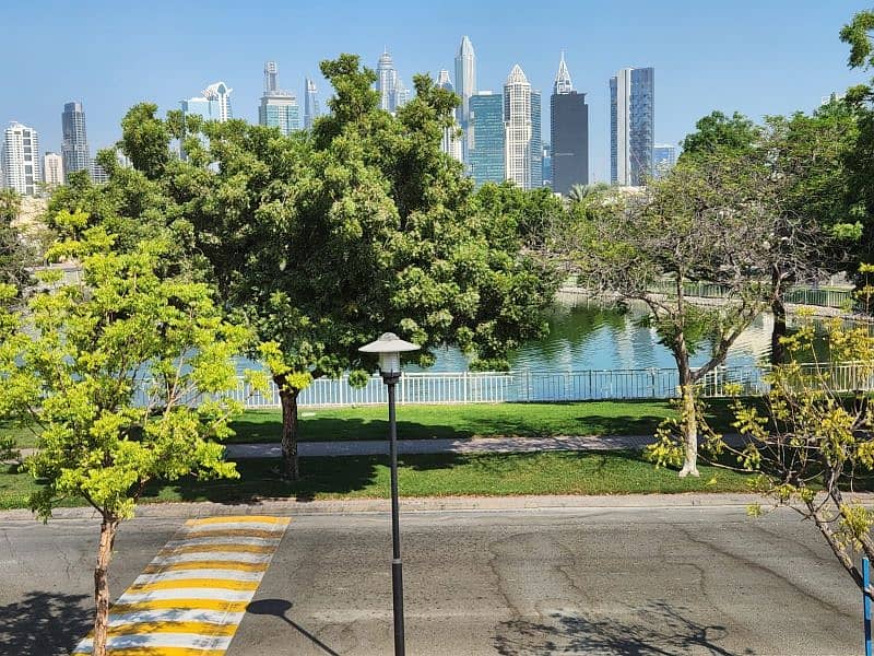 位于芳草青青,芳草青青4号 5 卧室的别墅 450000 AED - 8173888 位于芳草青青,芳草青青4号 5 卧室的别墅 450000 AED - 8173888