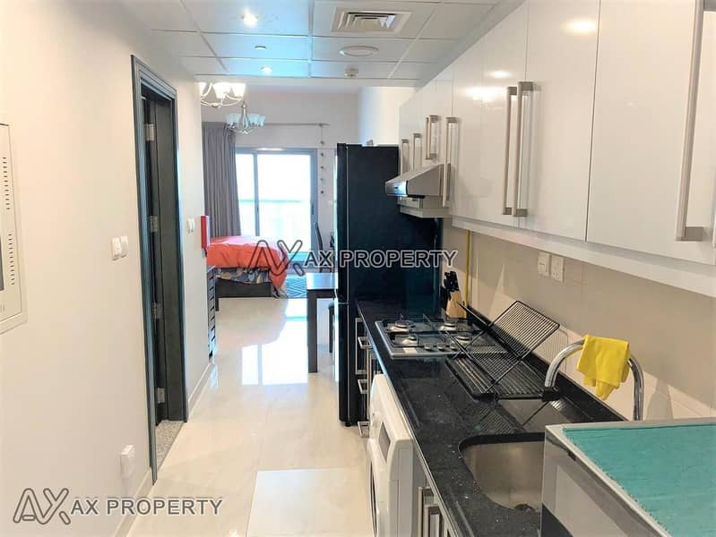 Fully Furnished Studio with Balcony for Rent in Elite  Business Bay Residence