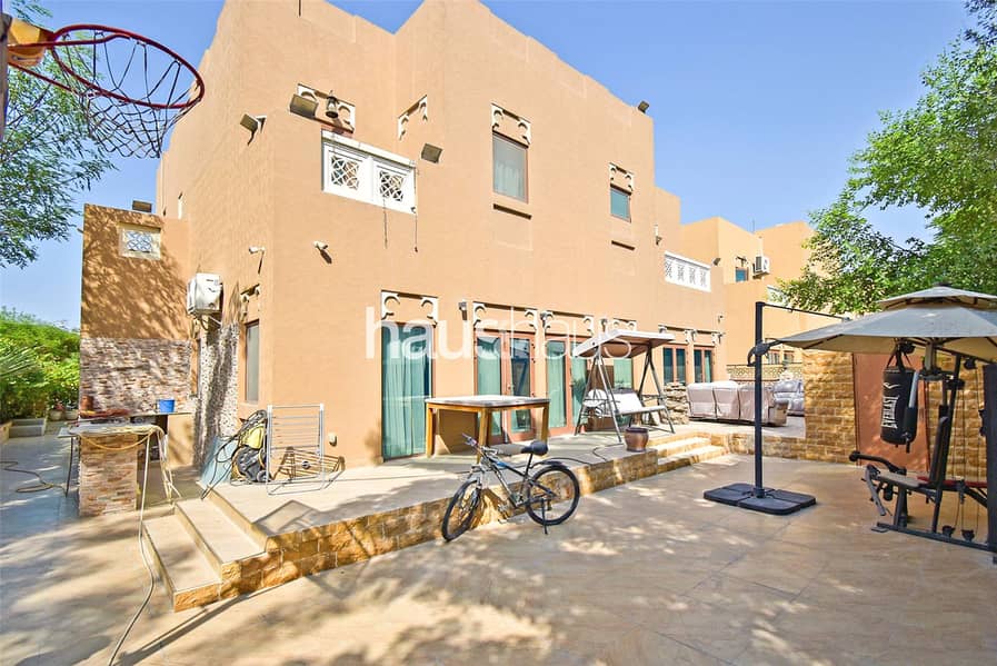Exclusive listing | Single Row | Type B. Exclusive listing | Single Row | Type B.