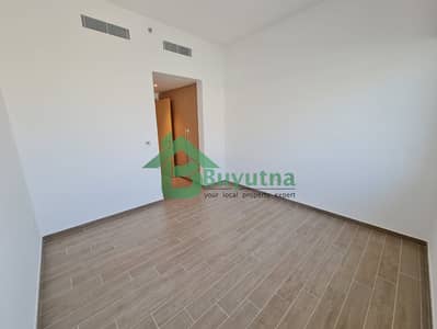 3 Bedroom Flat for Sale in Yas Island, Abu Dhabi - Ready To Move | Partial Sea View | Prime Location