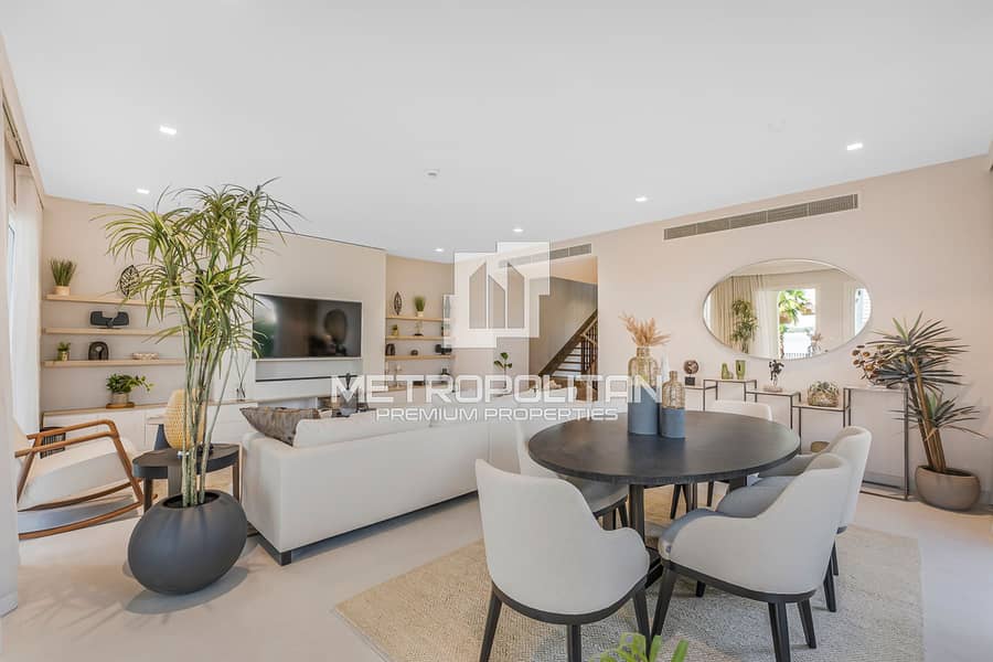 Luxury Waterfront Townhouse | Perfect Purchase Luxury Waterfront Townhouse | Perfect Purchase