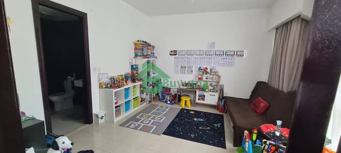 3 Bedroom Apartment for Sale in Al Reem Island, Abu Dhabi - Corniche View | Maid And Store Room | Own It