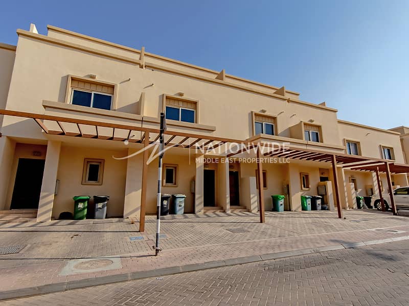 Double Row Villa| Amazing Layout|Comfortable Area Double Row Villa| Amazing Layout|Comfortable Area