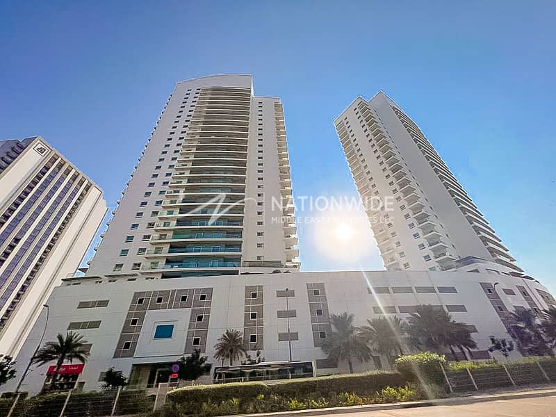 Elegant 3BR | Great Views | Best Facilities Elegant 3BR | Great Views | Best Facilities