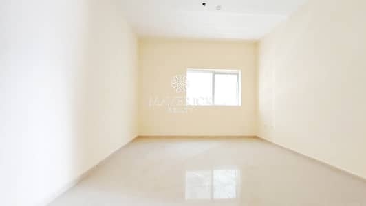 1 Bedroom Flat for Rent in Al Khan, Sharjah - Spacious 1BHK | 6 Cheques | 1 Month Free