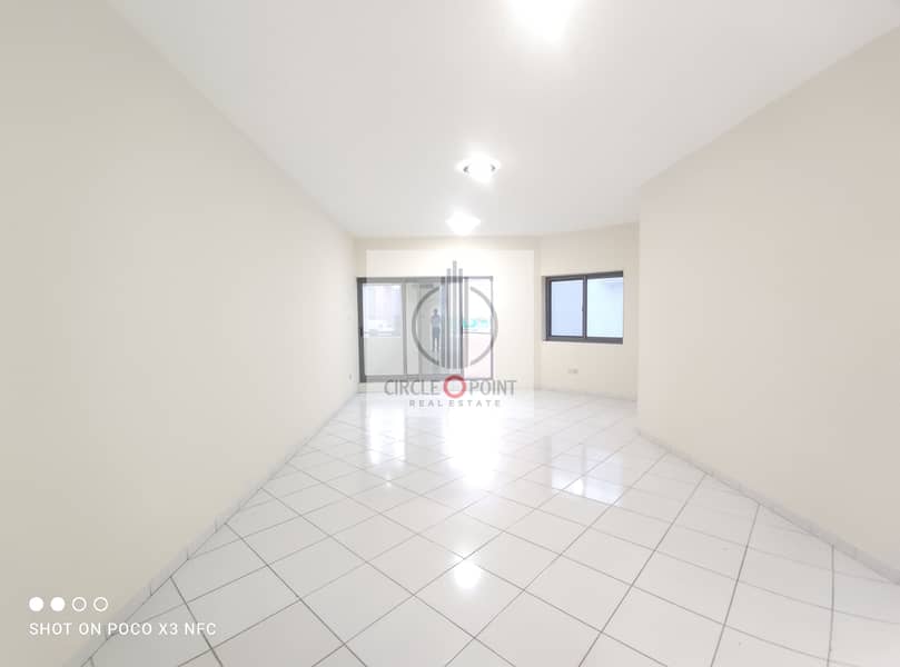 Hot Offer Big Size 2BHK with Balcony Dubai Frame View Hot Offer Big Size 2BHK with Balcony Dubai Frame View