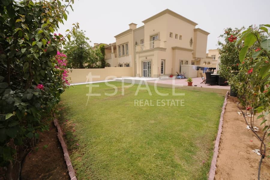 Great Family Home with Large Garden Area