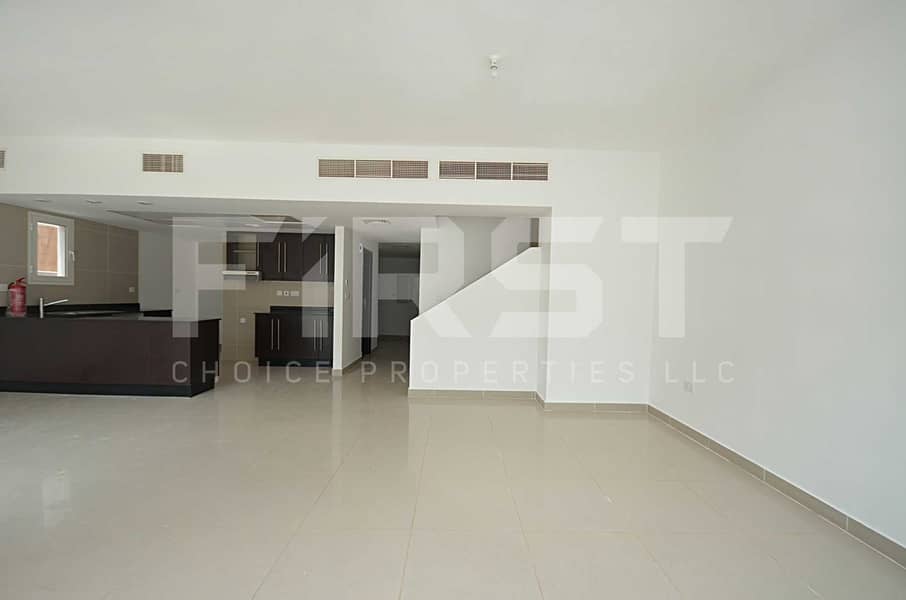 2 Internal Photo of 4 Bedroom Villa in Al Reef Villas Al Reef Abu Dhabi UAE  2858 sq (41). jpg